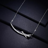 collier or blanc femme