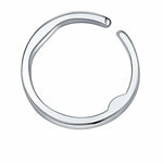 Bague anti ronflement en alliage de zinc avec des bosses placées stratégiquement pour presser le petit doigt.