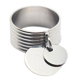 Bague avec médaille en acier inoxydable avec un anneau à relief.