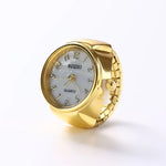 Bague montre en alliage de couleur dorée avec un bracelet extebsible et une mini montre à quartz.