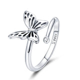 Bague papillon en argent 925 à design ouvert couleur argenté.
