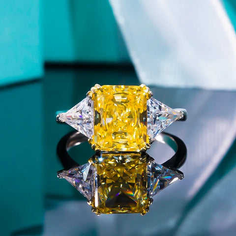 Bague pierre précieuse en argent plaqué platine et zircone jaune 2 carats.