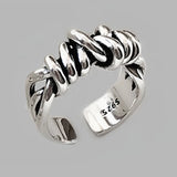 Bague réglable à design de noeud faite en argent sterling 925.