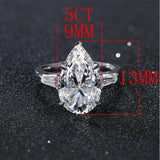 Bague en diamants faite en argent sterling 925 avec une moissanite goutte d'eau de 5 carats.
