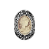 Camée bague en alliage de zinc avec une camée marron claire.