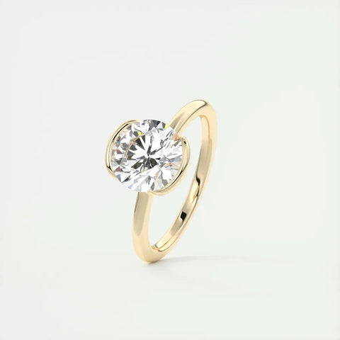 Bague solitaire en argent sterling 925 couleur dorée avec pierre principale moissanite.